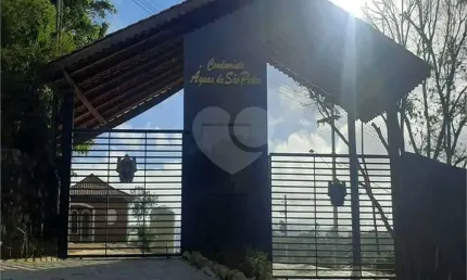 Condomínio com 2 quartos à venda em Mato Dentro - SP
