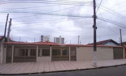 Casa com 3 quartos à venda na Antônio Gonçalves Dias, Solemar, Praia Grande