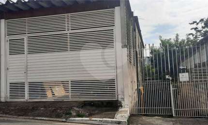 Casa térrea com 2 quartos à venda em Vila Mazzei - SP