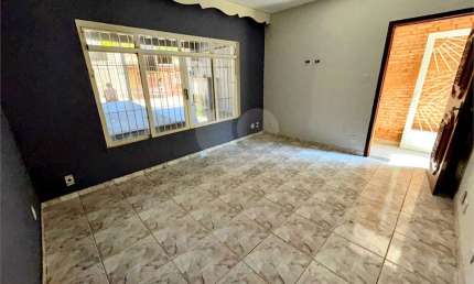 Casa térrea com 2 quartos à venda em Horto Florestal - SP