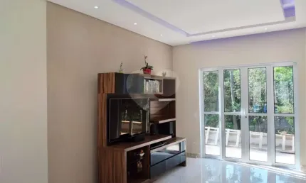 Casa com 3 quartos à venda em Alpes De Caieiras - SP