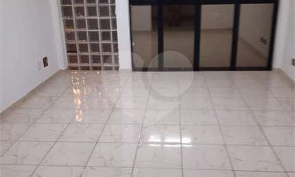 Sobrado com 4 quartos à venda em Vila Medeiros - SP