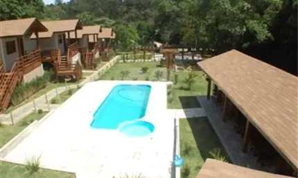 Condomínio com 5 quartos à venda em Capoavinha - SP