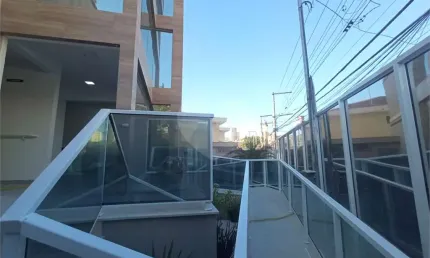 Condomínio com 2 quartos à venda em Vila Mazzei - SP