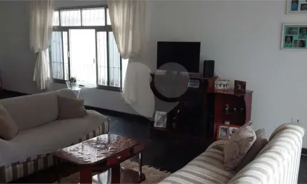 Casa com 4 quartos à venda em Vila Santa Maria - SP