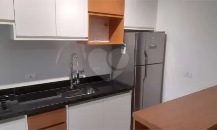 Condomínio com 1 quartos à venda em Parque Peruche - SP