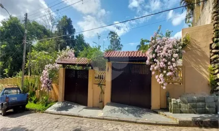 Casa com 3 quartos à venda na Das Cerejeiras, Pirucaia, Mairiporã