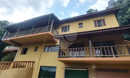 Casa em condomínio fechado com 4 quartos à venda na Das Gaivotas, Caraguatá, Mairiporã