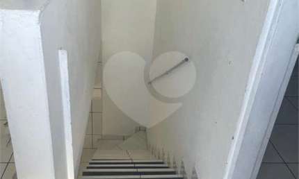 Terreno com 3 quartos à venda em Jardim Maristela - SP
