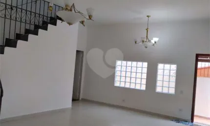 Casa com 3 quartos à venda na Otávio Tavares, Jardim Peri, São Paulo