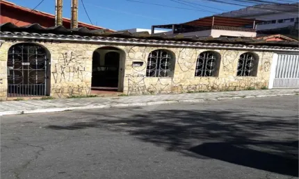 Terreno com 2 quartos à venda em Vila Constança - SP