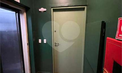 Sala comercial à venda na Rua Mourato Coelho, Pinheiros, São Paulo