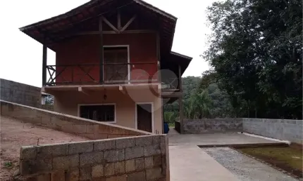 Casa com 4 quartos à venda na Kiri, Serra da Cantareira, Mairiporã