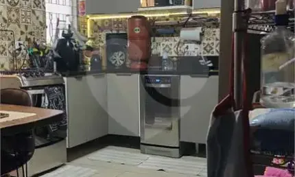Sobrado com 8 quartos à venda em Santa Teresinha - SP
