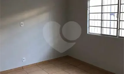 Casa com 4 quartos à venda em Jardim Cachoeira - SP