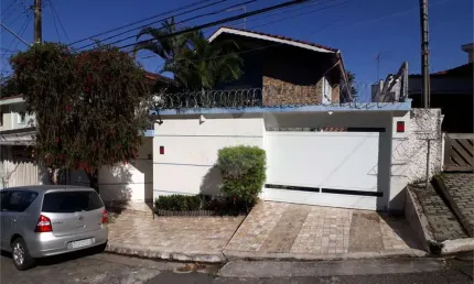Sobrado com 3 quartos à venda em Horto Florestal - SP