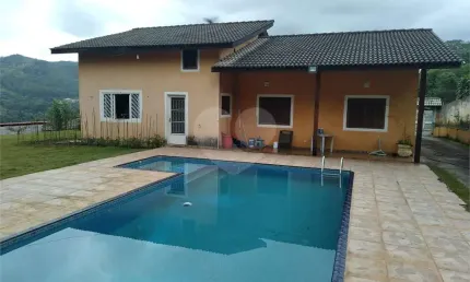Casa com 3 quartos à venda na Abílio Cardoso Bueno, Barreiro, Mairiporã