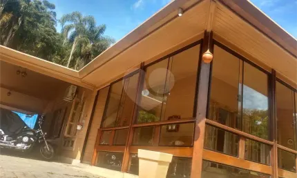 Casa em condomínio fechado com 4 quartos à venda na Doutor Arthur Andrade Filho, Serra da Cantareira, Mairiporã