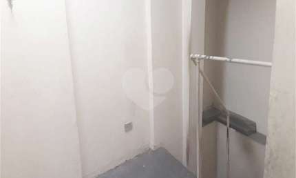 Sala comercial à venda na Rua Voluntários da Pátria, Santana, São Paulo