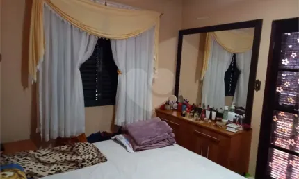 Casa com 3 quartos à venda na Rua Nova dos Portugueses, Santana, São Paulo