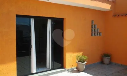 Sobrado com 4 quartos à venda em Parque Edu Chaves - SP