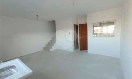 Condomínio com 2 quartos à venda em Vila Mazzei - SP