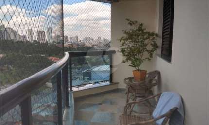 Apartamento com 3 quartos à venda em Vila Regente Feijó - SP