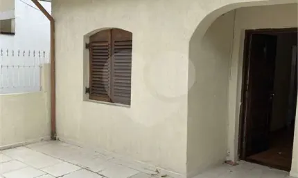 Casa com 2 quartos à venda em Vila Isolina Mazzei - SP