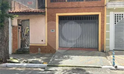 Casa térrea com 3 quartos à venda em Vila Nivi - SP