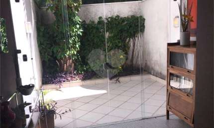 Sobrado à venda ou para locação em Bela Aliança - SP