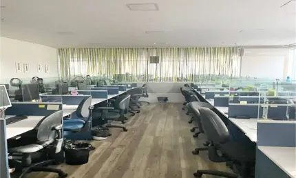 Sala comercial para alugar na Rua Apucarana, Tatuapé, São Paulo