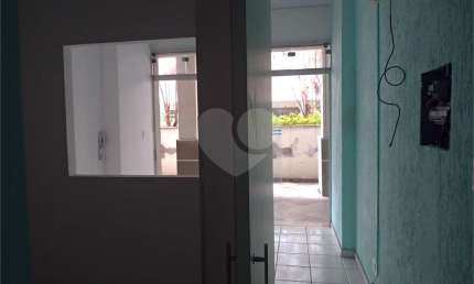 Sala comercial para alugar na Rua Tamandaré, Liberdade, São Paulo