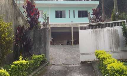Casa térrea com 4 quartos à venda ou para locação em Tucuruvi - SP