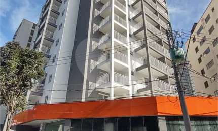 Flat com 2 quartos à venda ou para locação em Vila Mariana - SP