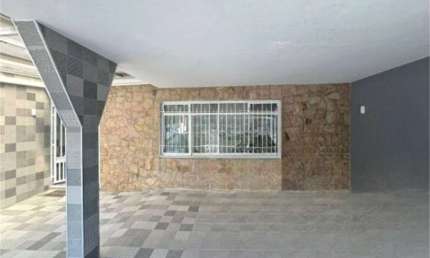 Casa térrea com 2 quartos à venda em Vila Pedro Moreira - SP