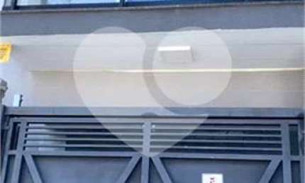 Condomínio com 2 quartos à venda em Vila Paiva - SP