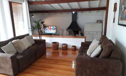 Sobrado com 8 quartos à venda ou para locação em Santana - SP