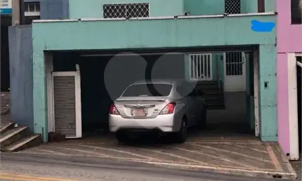 Prédio inteiro à venda ou para locação em Santana - SP
