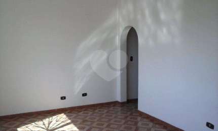 Casa térrea com 3 quartos à venda em Bortolândia - SP