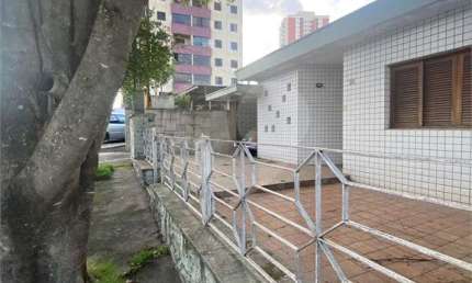 Casa térrea com 3 quartos à venda em Jardim Paraíso - SP