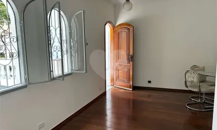 Casa com 4 quartos à venda na Rua José de Albuquerque Medeiros, Água Fria, São Paulo