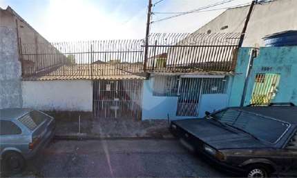 Terreno à venda na ÍNdio Peri, Horto, São Paulo