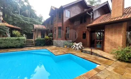 Condomínio com 3 quartos à venda ou para locação em Cumbari - SP