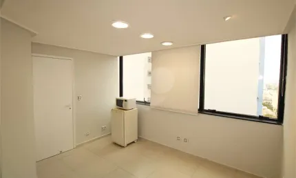 Sala comercial para alugar na Rua Voluntários da Pátria, Santana, São Paulo