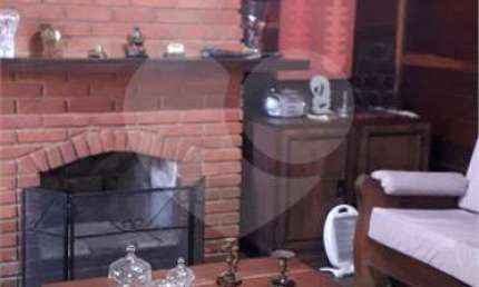 Condomínio com 3 quartos à venda ou para locação em Rio Abaixo - SP