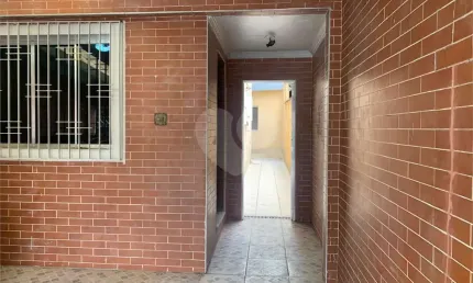 Sobrado com 2 quartos à venda ou para locação em centro - sp