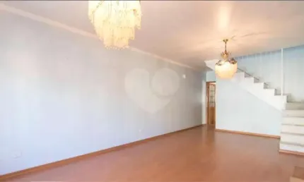 Casa com 3 quartos à venda na Rua Aureliano Leal, Água Fria, São Paulo