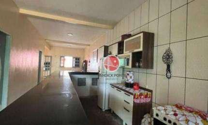 Casa com 3 dormitórios à venda por R$ 290.000,00 - Centro - Acaraú/CE