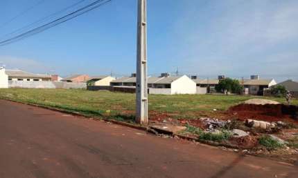 Terreno à venda na Rua Pionjose Euvira Lopes, Jardim Araucária, Floresta por R$ 100.000