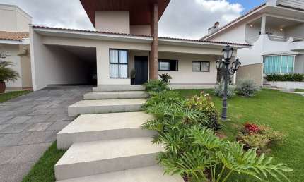 Casa em condomínio fechado com 3 quartos à venda na Avenida Pioneiro Antonio Ruiz Saldanha, 351, Parque Industrial I, Maringá